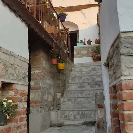 Oda ve Kahvaltı Sirin Ev Selçuk
