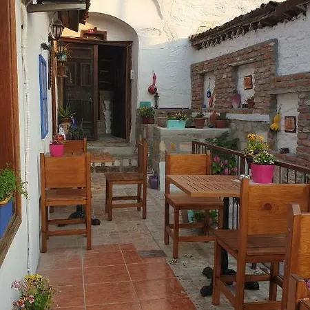 Sirin Ev Bed & Breakfast 3*