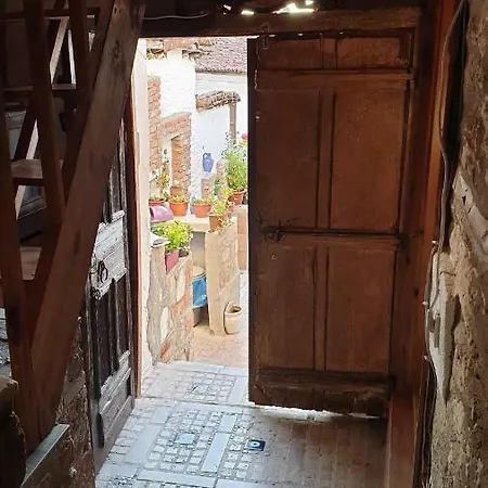 Sirin Ev 住宿加早餐酒店 塞尔丘克